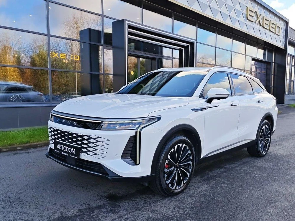 RX Platinum 2.0 AMT 4WD (249 л.с.)