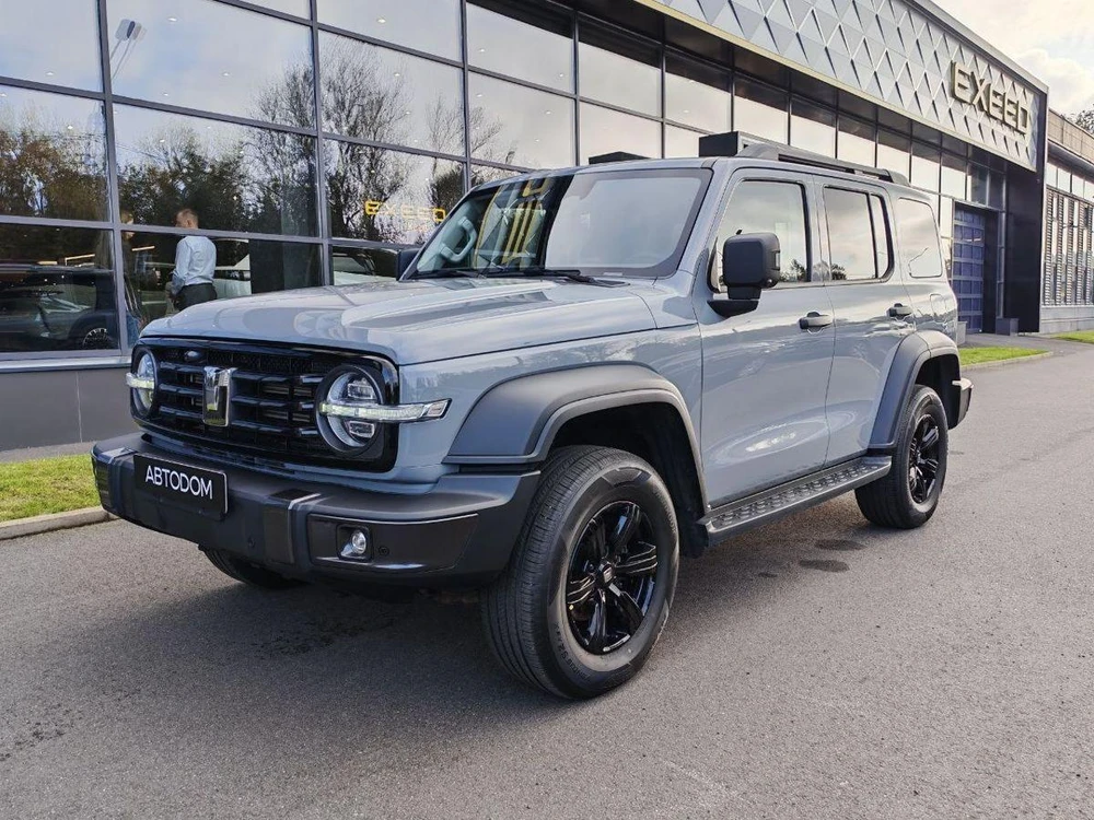 300 Премиум / Premium 2.0 AT 4WD (220 л.с.)