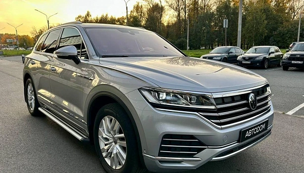 Touareg Business 3.0d AT 4WD (249 л.с.) фото 2