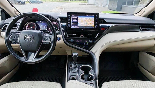 Camry Prestige Safety 2.5 AT (200 л.с.) фото 9