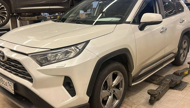 RAV4 Comfort 2.0 CVT 4WD (149 л.с.) фото 1