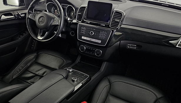 GLS Base 350 3.0d AT 4Matic (249 л.с.) фото 9